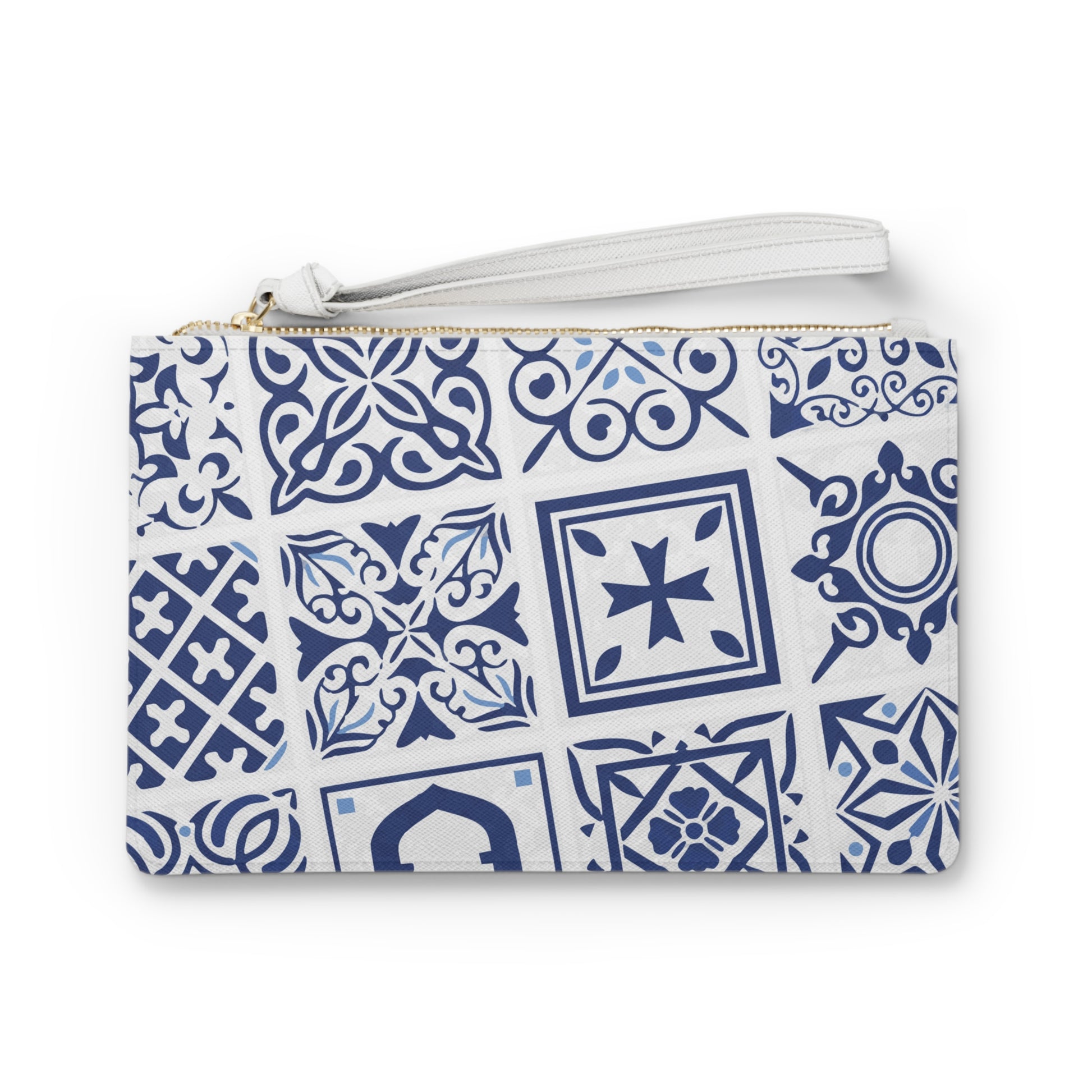 azulejos-blue-and-white-portuguese-tile-inspired-clutch-bag-exclusive-to- Dreamy Phoenix