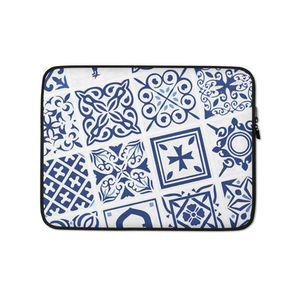 Azulejos-blue-and-white-tile-inspired-laptop-sleeve-13-inch-front-view-Dreamy Phoenix